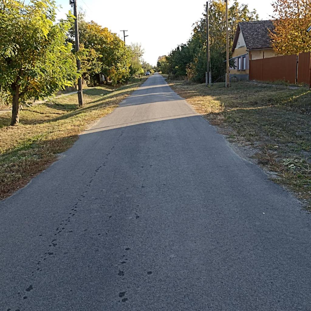 2025 Kiss 03 2025 Kiss 03